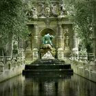 Brunnen im Jardin du Luxembourg