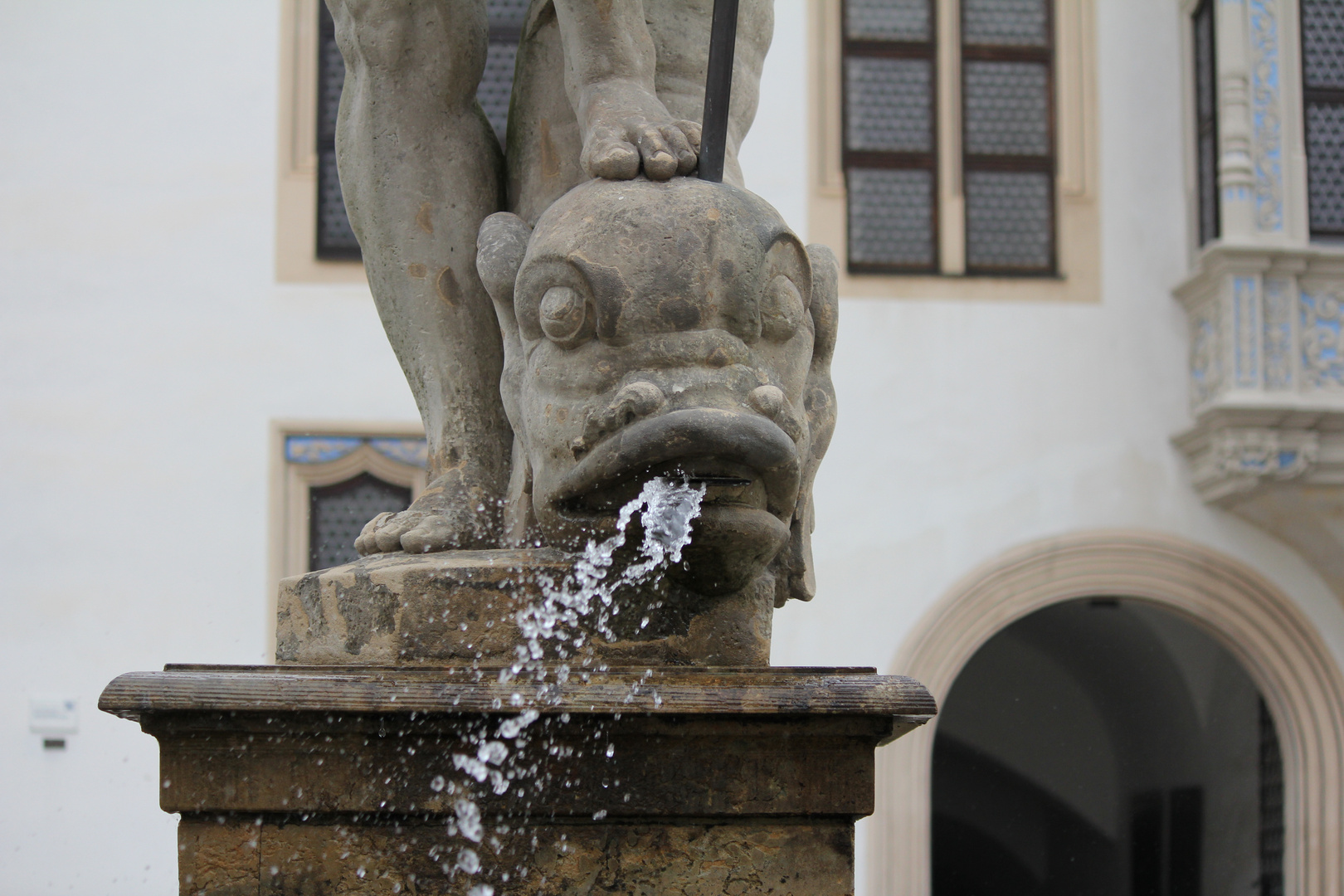 Brunnen im Schloss