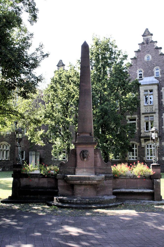 Brunnen im Städtischen Klinikum