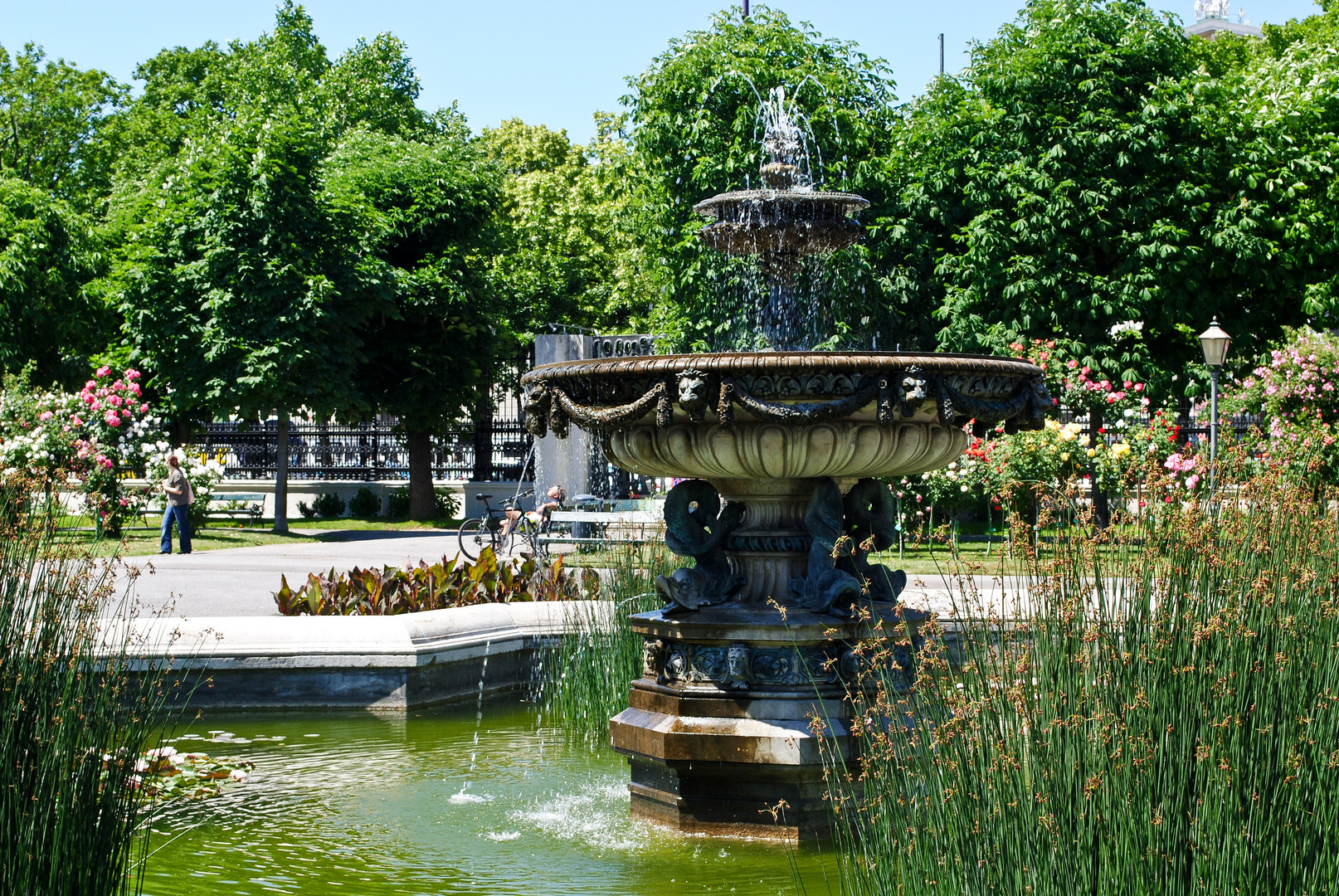 Brunnen im Volksgarten