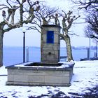 Brunnen im Winter