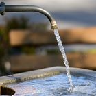 Brunnen in der Abendsonne