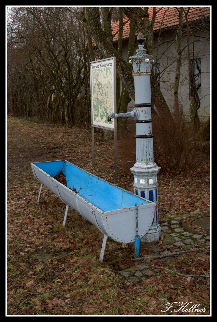 Brunnen in Hülen