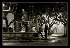 - Brunnen in Uzés -