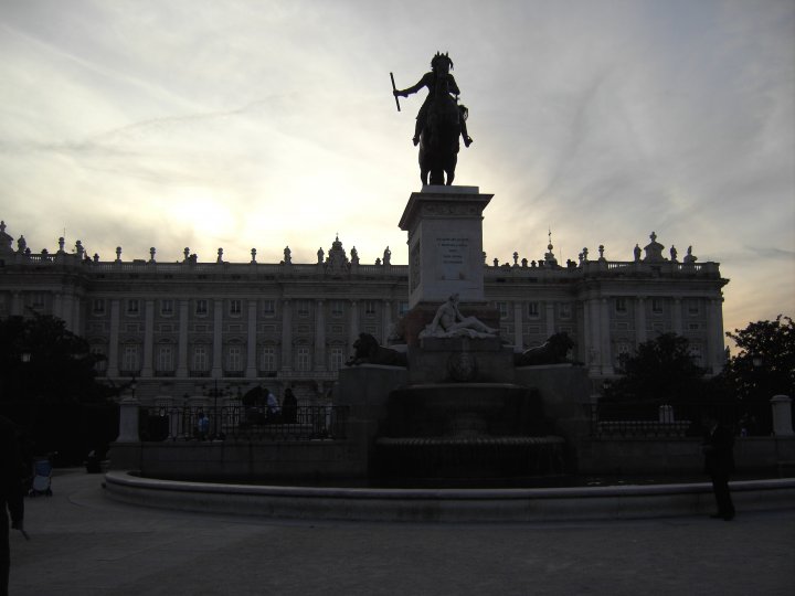 Brunnen, Madrid