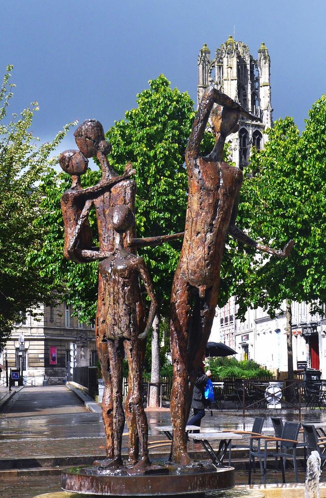 " Brunnen mit Familie "