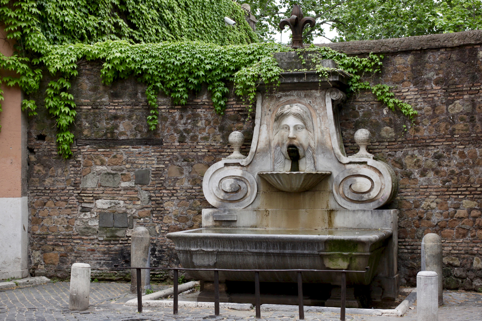 Brunnen, Via Giulia, Città Vecchia, Roma, I