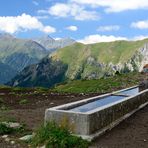 Brunnen vor der Alp Laret