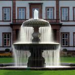 Brunnen vor Schloß Phillipsruhe