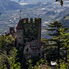 Brunnenburg im Dorf Tirol