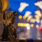 Brunnenfigur mit Bokeh