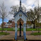 Brunnenhäuschen auf dem Marktplatz von Friedrichstadt