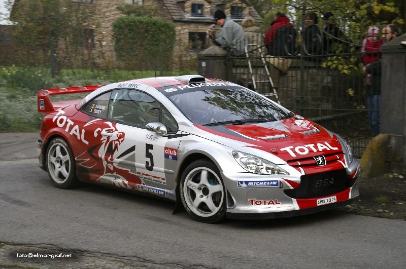 Bruno Thiry auf Peugeot 307 WRC