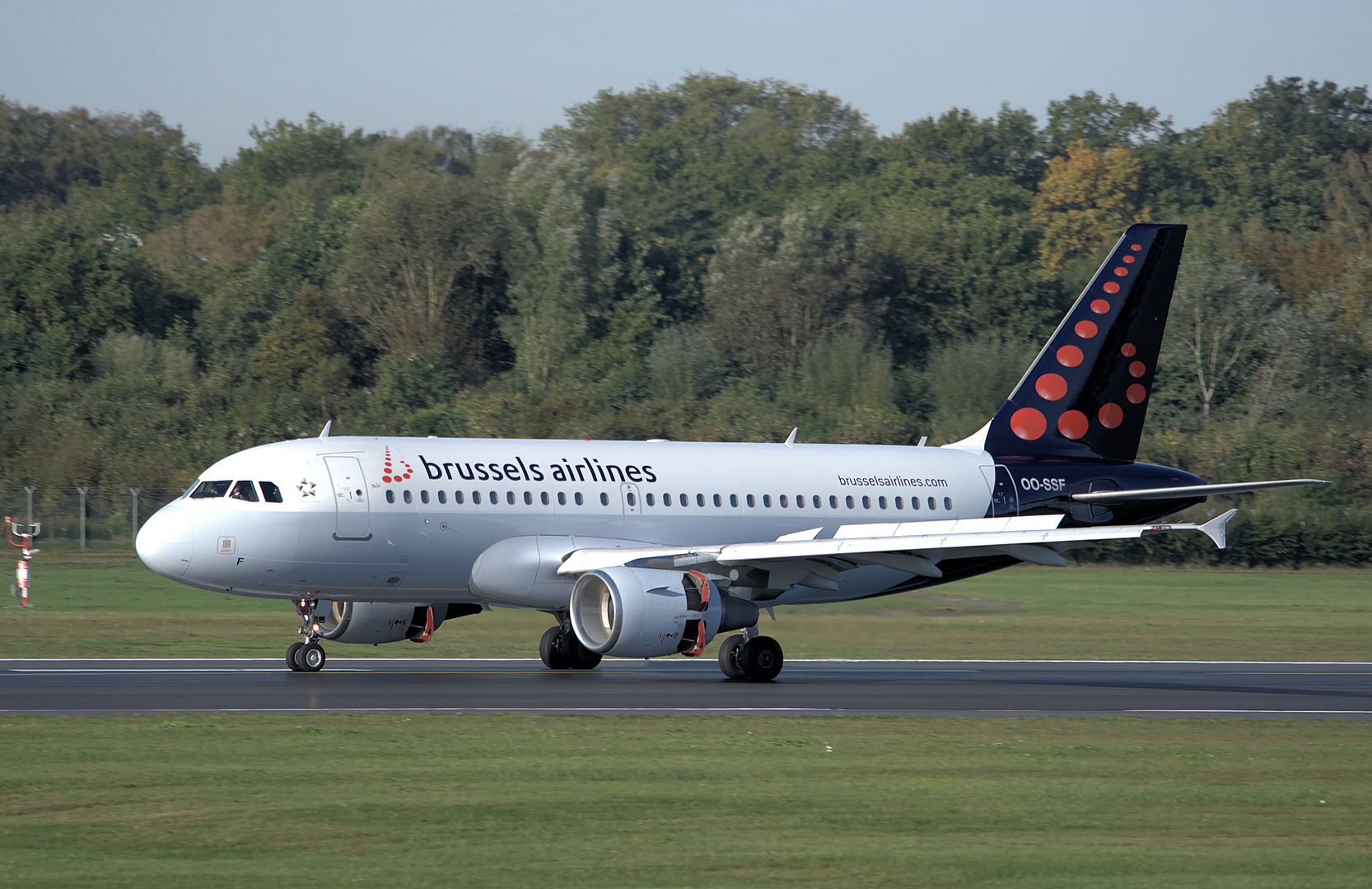  Brussels Airlines Airbus A319-111 