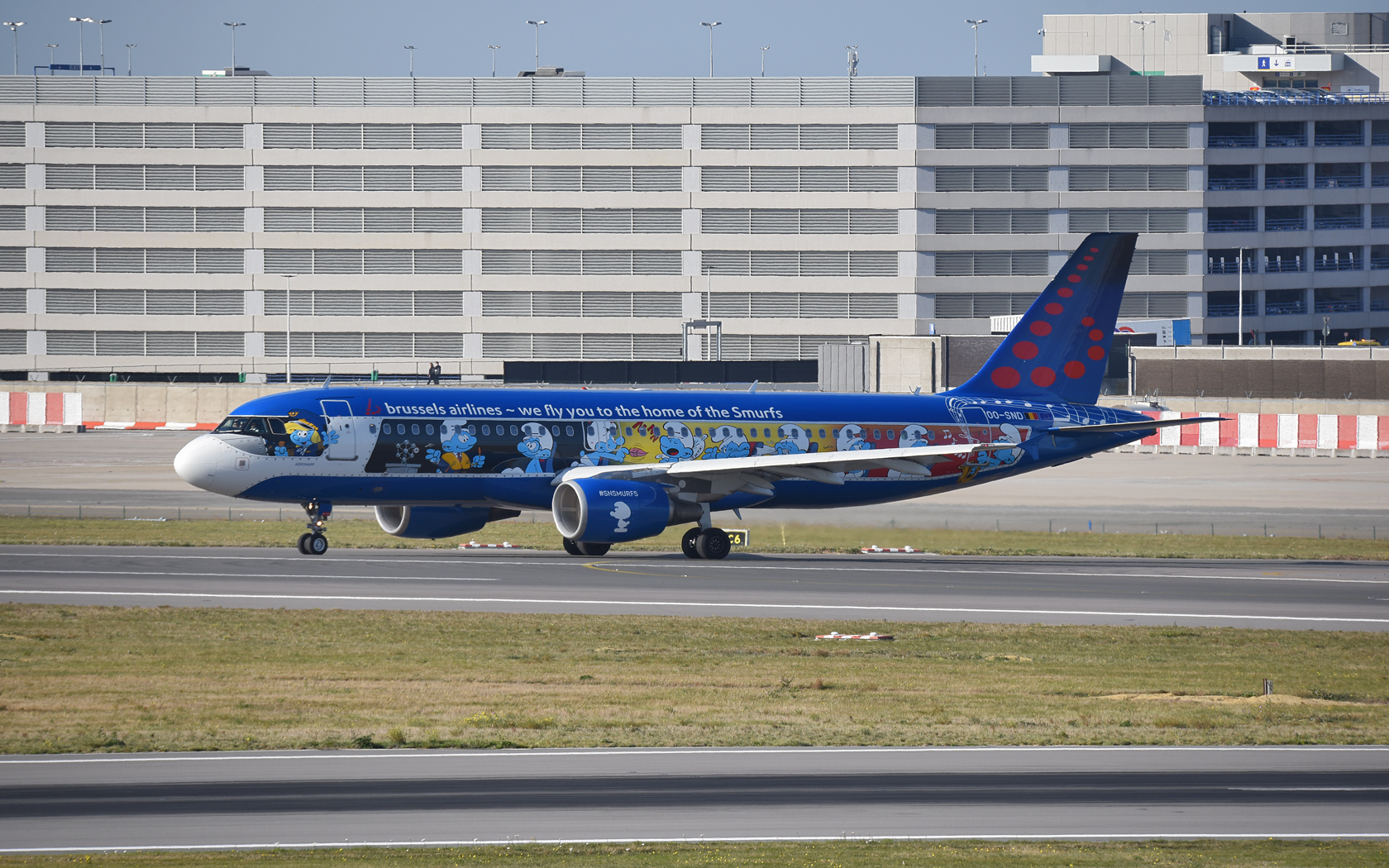 Brussels Airlines Airbus A320 OO-SND 