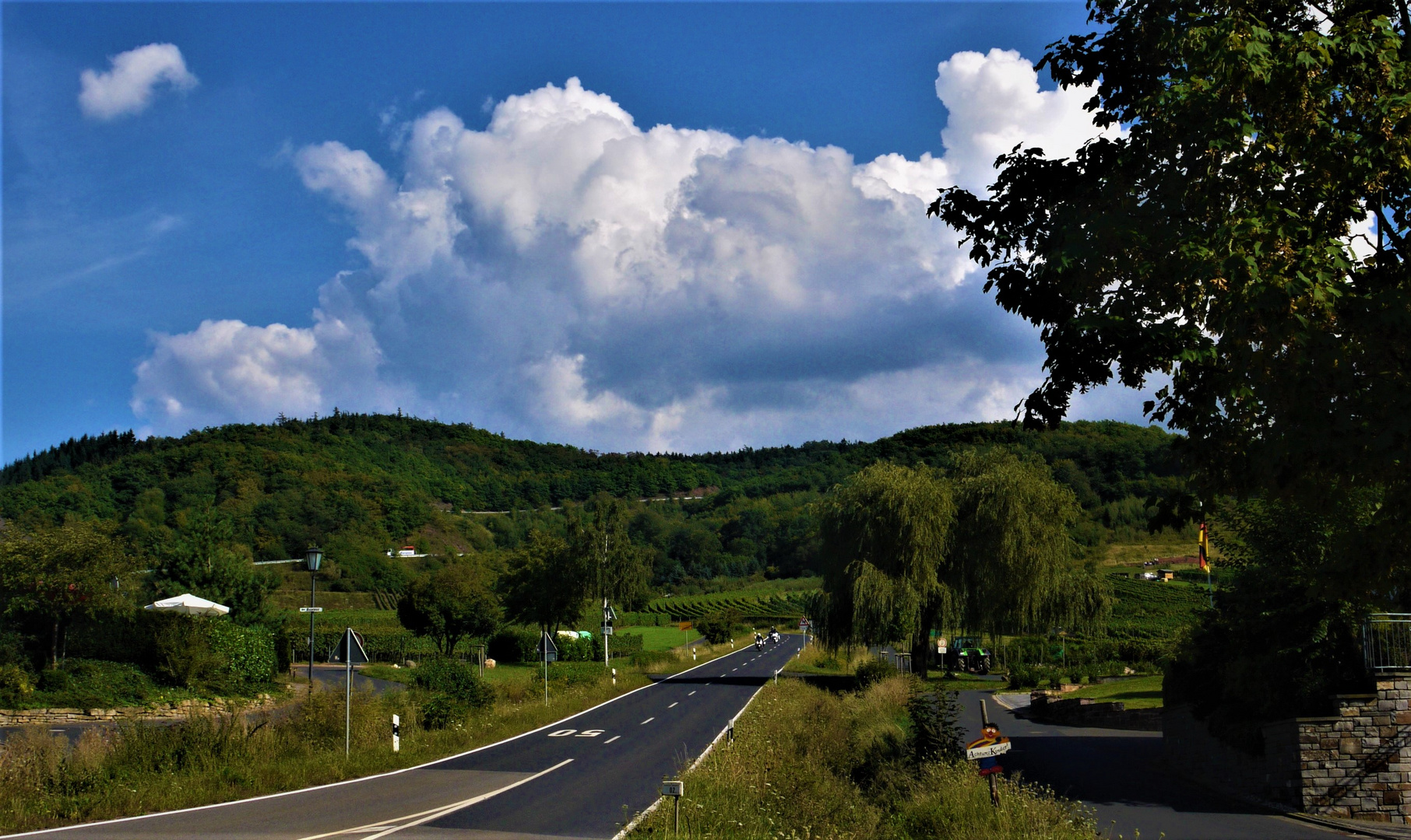 Bruttig- Fankel - Eine Motorradpiste an der Mosel