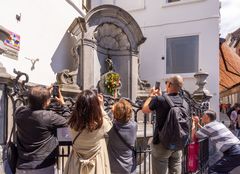 Bruxelles - Rue de l'Etuve - Manneken Pis -  01