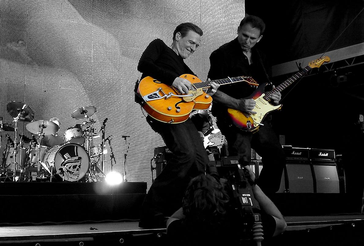 Bryan Adams and Keith Scott