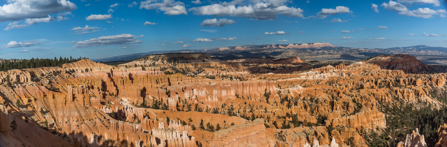 Bryce Canyon National Park (panoramic)