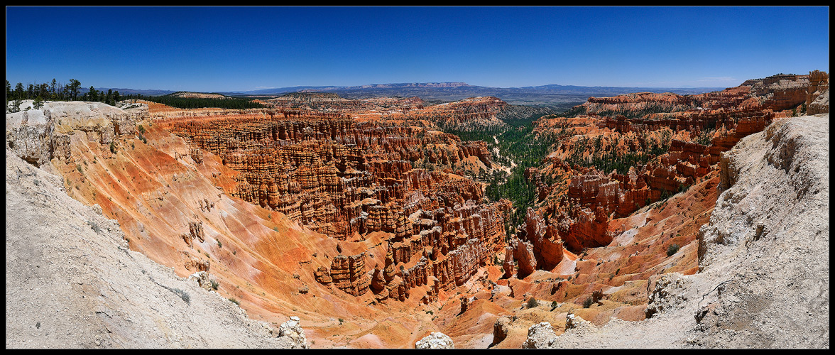 ... Bryce Panorama ...