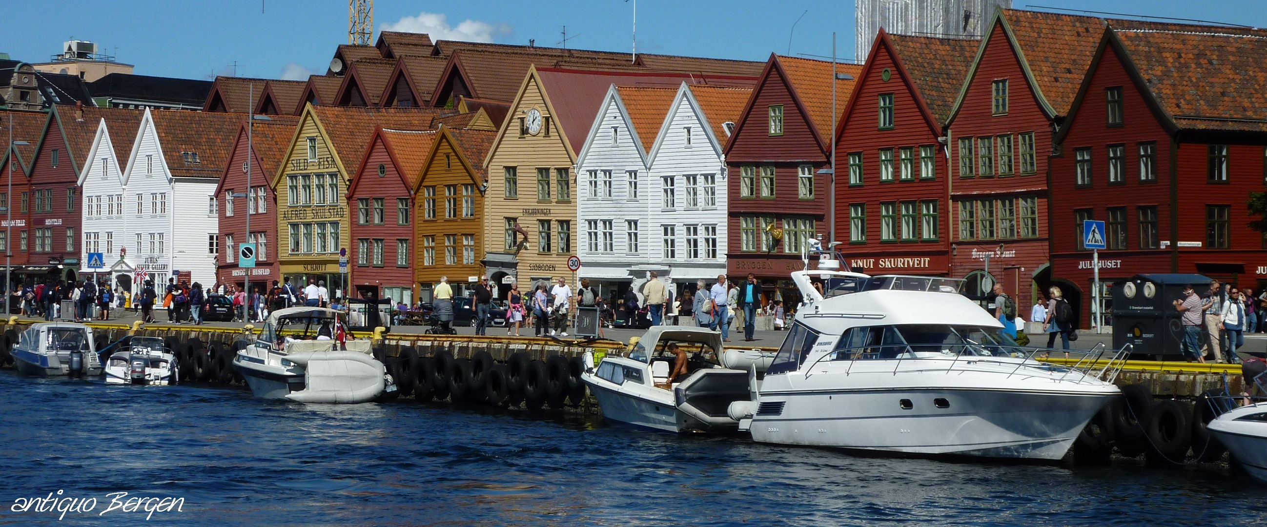 BRYGGEN DESDE EL PUERTO