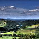 Buchberg links, rechts Rhein, Natur ist voll da.