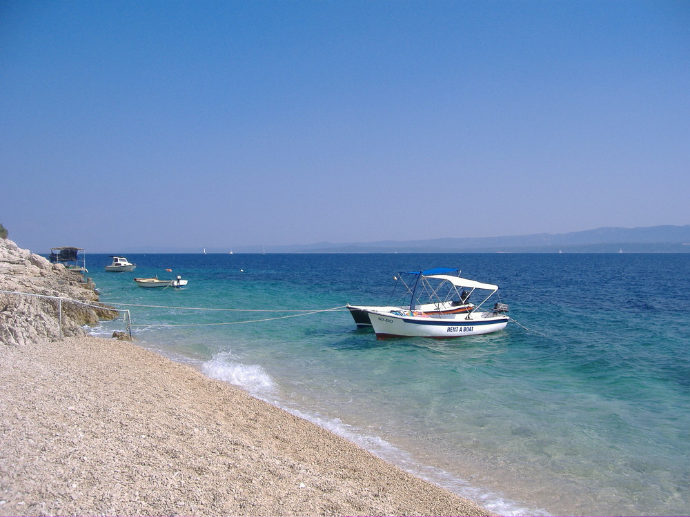 Bucht in den Bergen Kroatiens