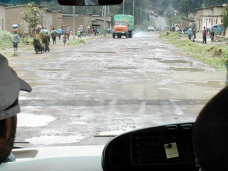 Buckelpiste in Ruanda