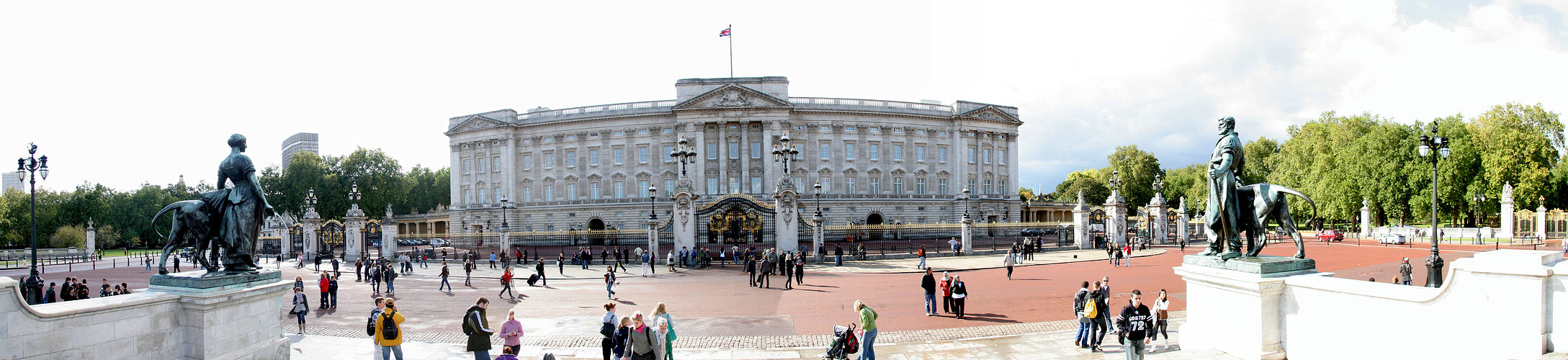 Buckingham Palace Panorama