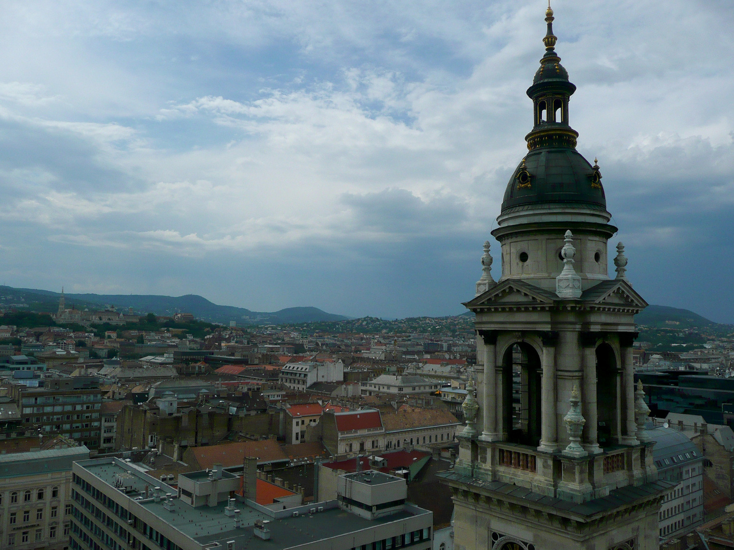 Budapest  - 4 -