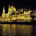 BUDAPEST bei Nacht (5)