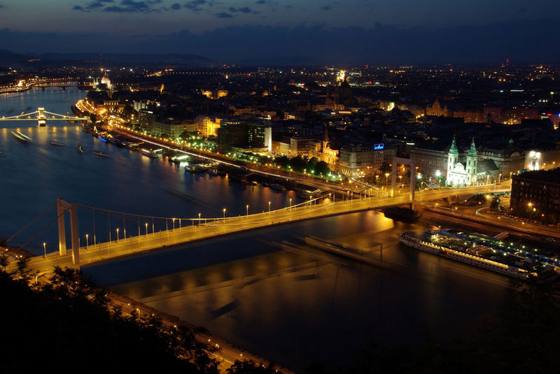 Budapest bei Nacht