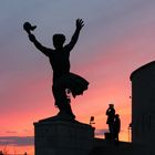 Budapest bei Nacht Statue