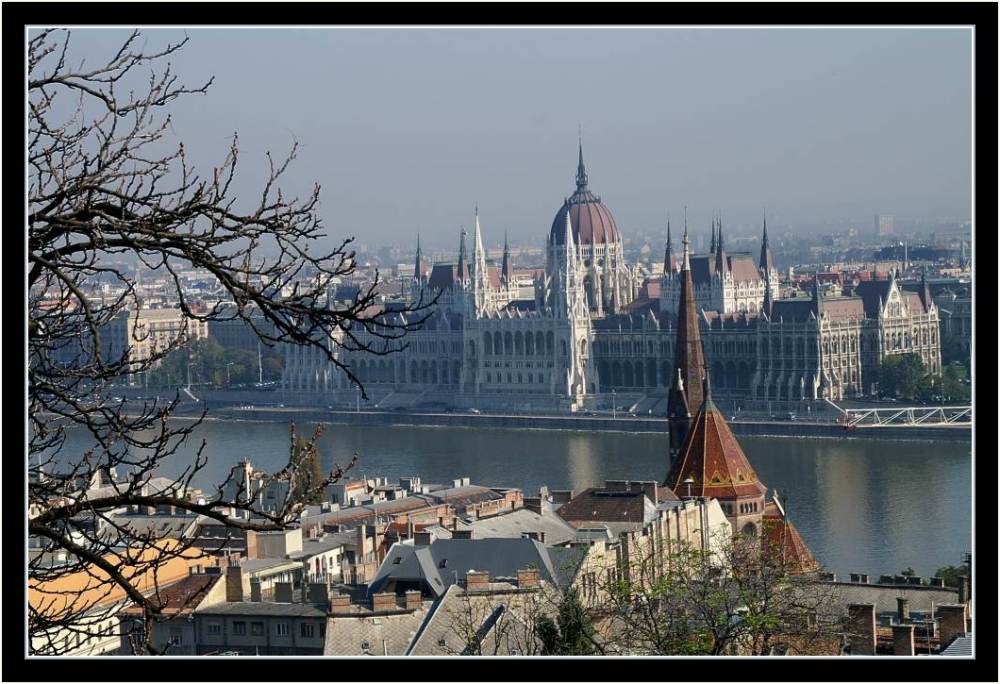 Budapest - Blick auf das Parlament