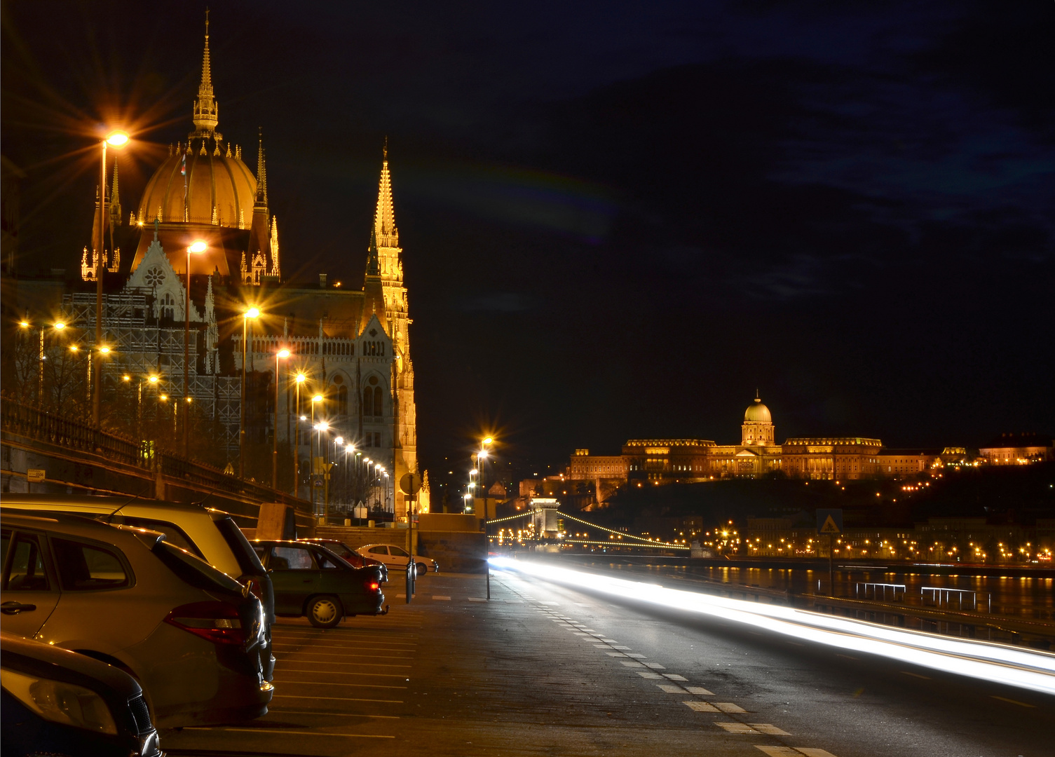 BUDAPEST BY NIGHT 2