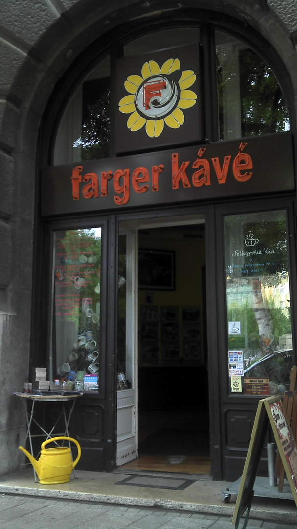 Budapest, Café Farger