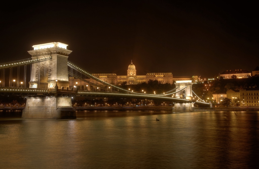 Budapest - Kettenbrücke Foto & Bild | architektur, architektur bei ...