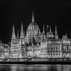 Budapest Parlament B&W