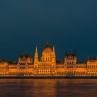 BUDAPEST PARLAMENT