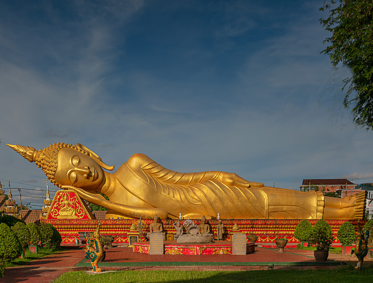 Buddha am That Luang #1