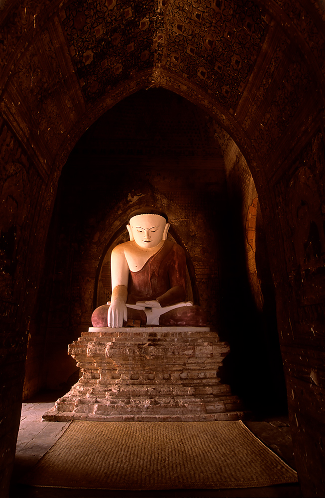 Buddha, Bagan