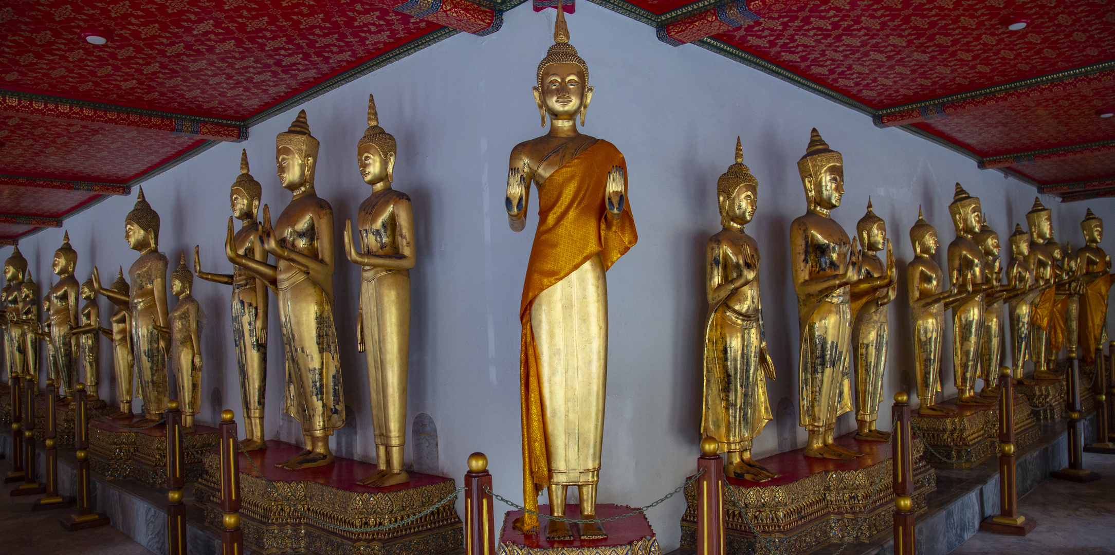 Buddha-Figuren im Wat Pho