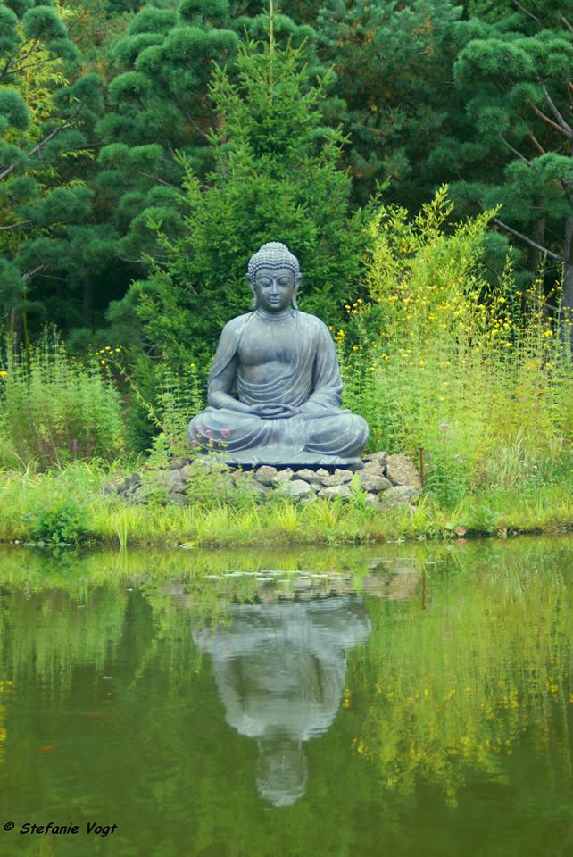 Buddha im Nepal-Himalaya-Pavillon