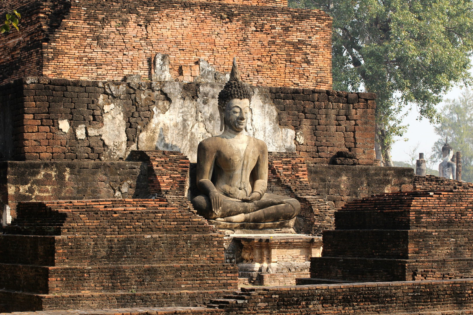 Buddha im Wat Mahathat (2)