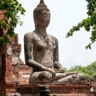 Buddha im Wat Mahathat Ayutthaya