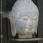 Buddha mit den Spinnweben