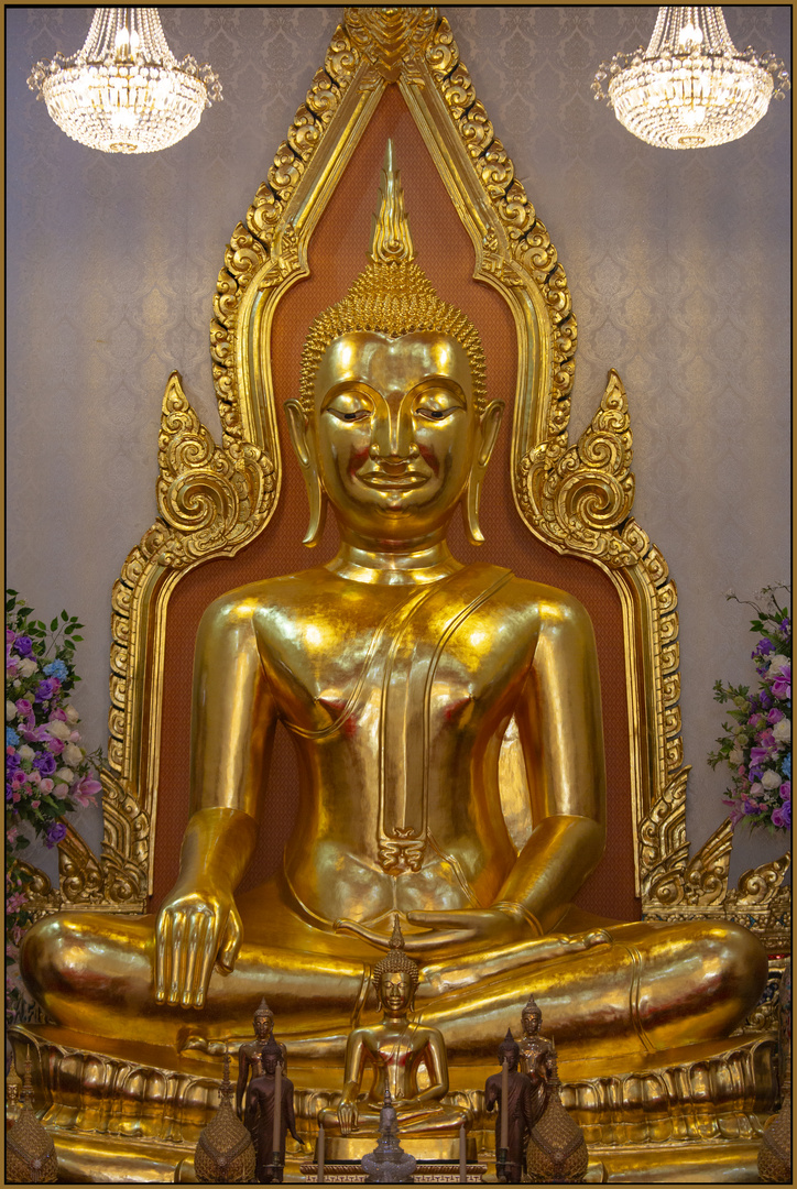 Buddha-Statue im Wat Traimit