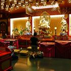 Buddha Tooth Relic Temple / 2