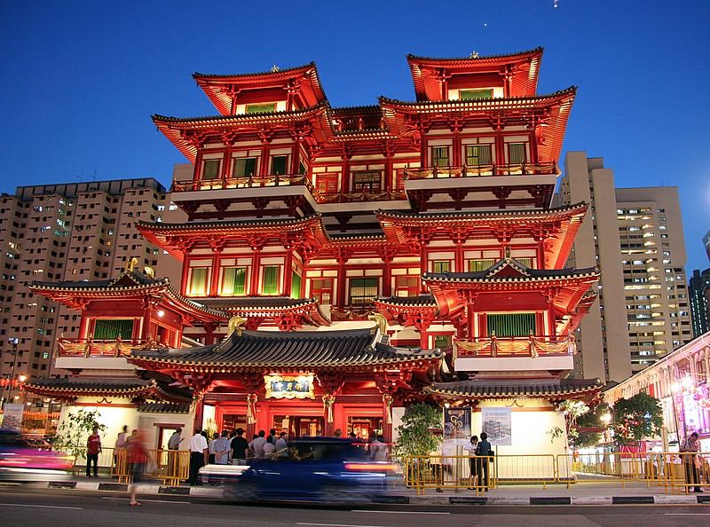 Buddha Tooth Relic Temple in Singapore