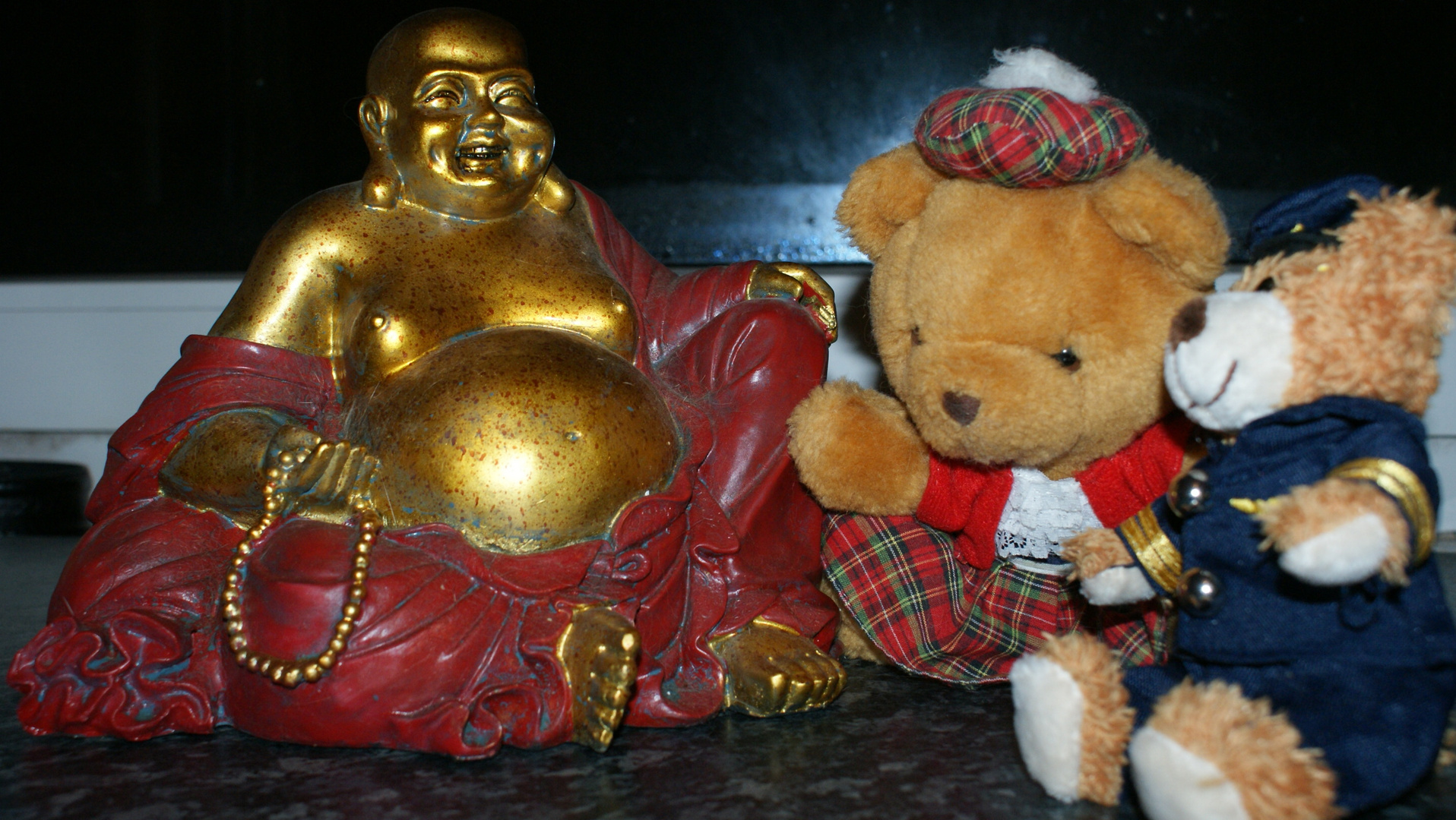 Buddha und die Bärenweißheit der Ruhe
